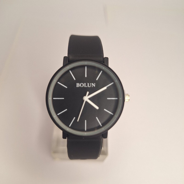 ساعت مچی عقربه ای بولون مدل me1