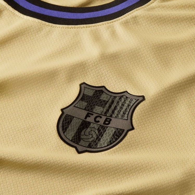 ست تی شرت آستین کوتاه و شلوارک ورزشی مردانه مدل بارسلونا Away 2026