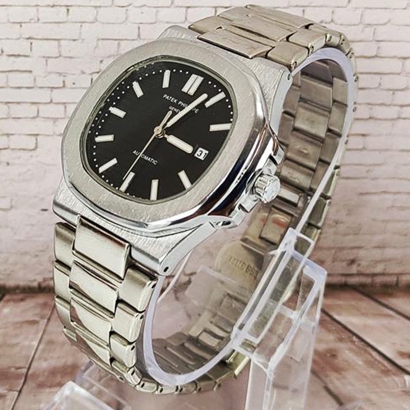 ساعت مچی عقربه ای مردانه مدل ناتیلوس بندفلزی کد Patek Philippe NAUTILUS P8168B