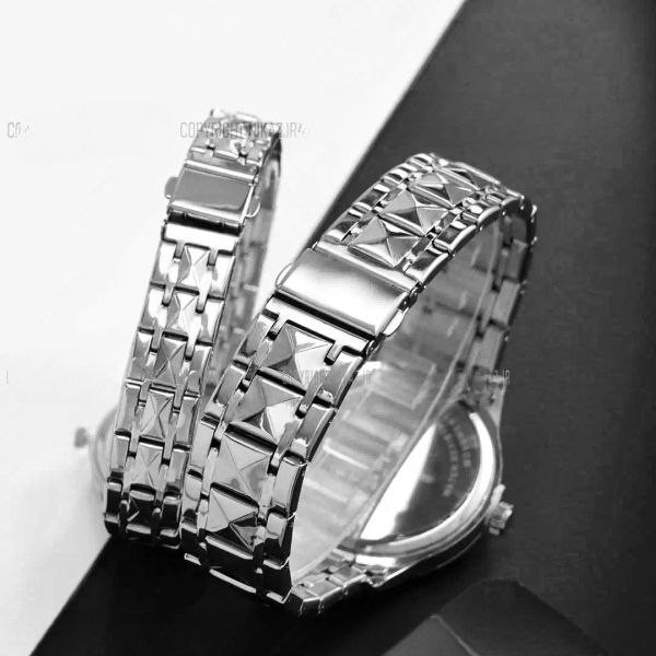 ست ساعت مچی عقربه ای زنانه و مردانه مدل کوارتز دو تقویم دی دیت الماسی کد 08