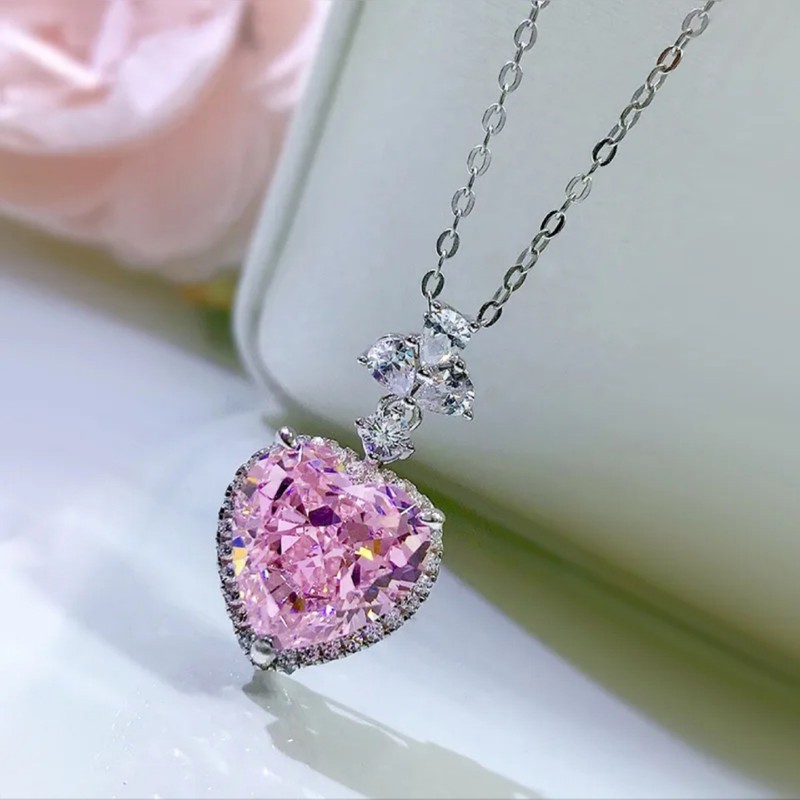 گردنبند زنانه سواروسکی مدل قلب کد 87