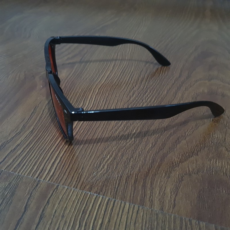 عینک شب مدل ضد خستگی