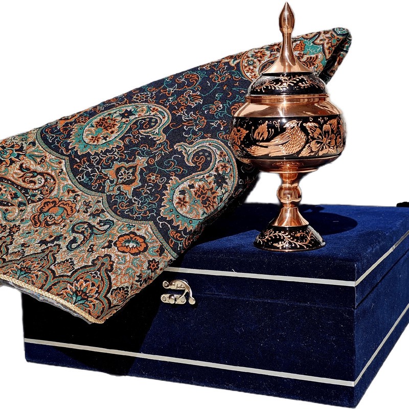 ست هدیه نگارستان نیلی مدل مس و ترمه کد almas24