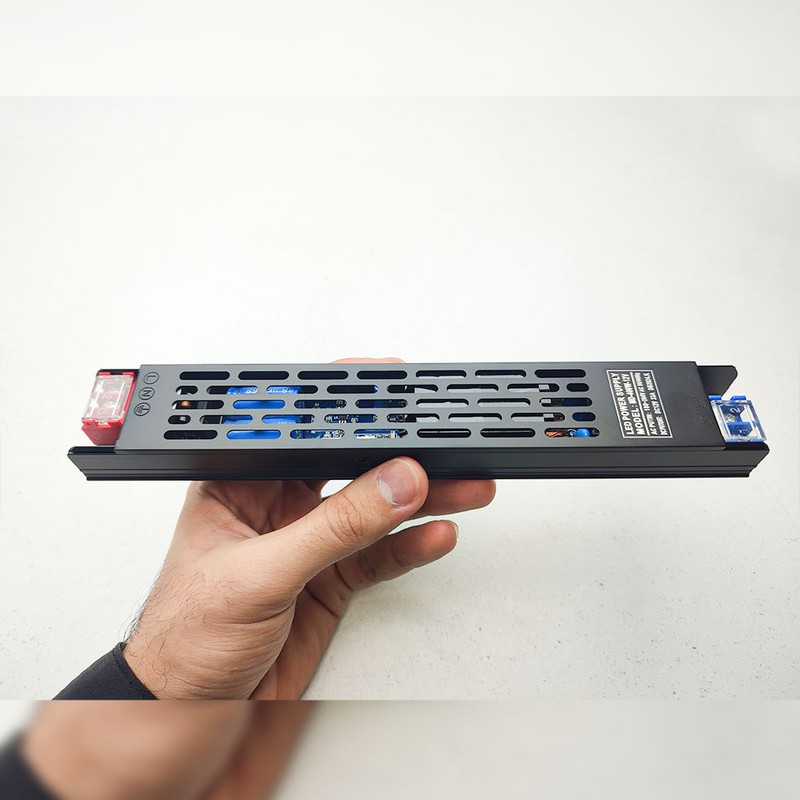 آداپتور سوئیچینگ 12 ولت 33 آمپر مدل MD-400W اسلیم