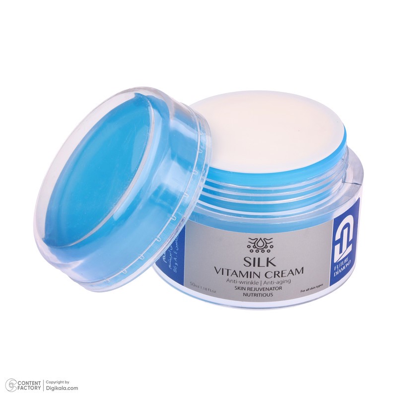 کرم مرطوب کننده و آبرسان فیوچر دیاموند مدل SILK مناسب انواع پوست حجم 50 میلی لیتر
