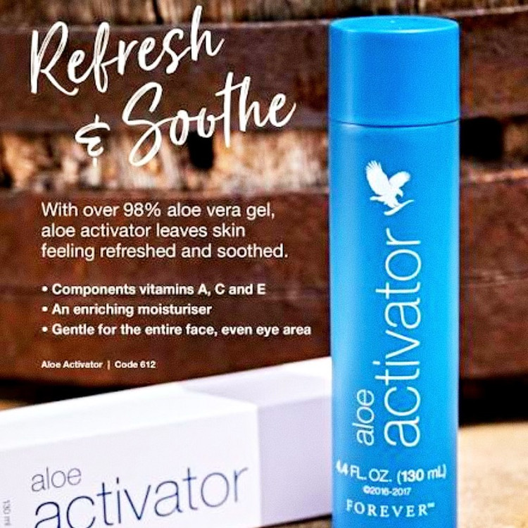 تونر پاک کننده صورت فوراور مدل Aloe Aktivator مناسب برای انواع پوست حجم 130 میلی لیتر