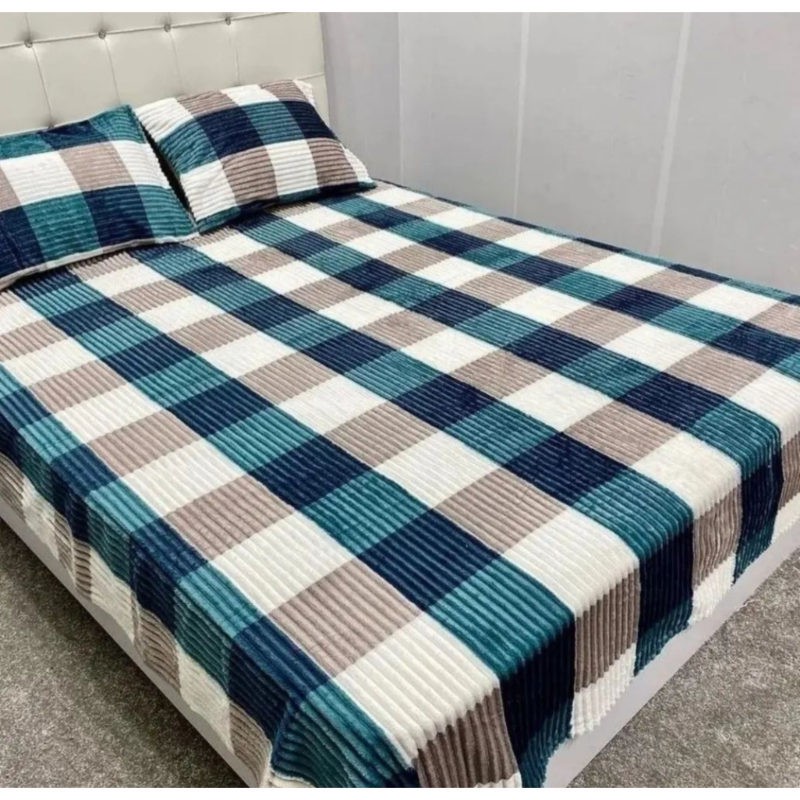 پتو مدل پلیسه چهار خونه سایز200150 سانتی متر