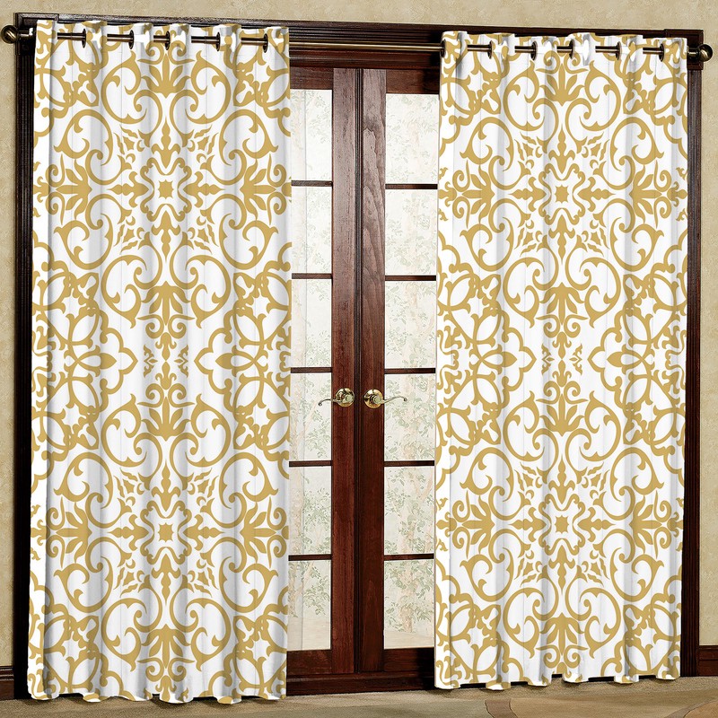 پرده مدل مخمل پانچی کد 1901 سایز 200x140 سانتی متر