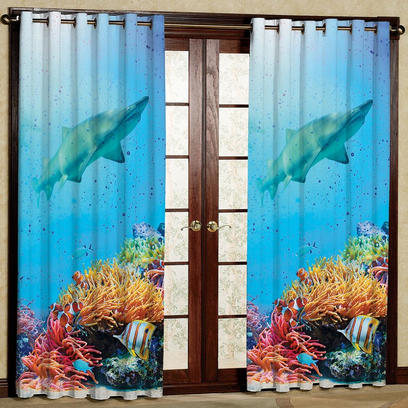 پرده مدل کوسه مخمل پانچی کد 233 R سایز 140x280 سانتی متر